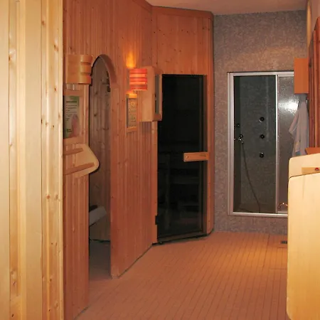 Burg Biedenegg 203w * Fließ