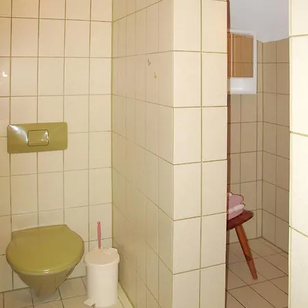 Burg Biedenegg 203w * Fließ